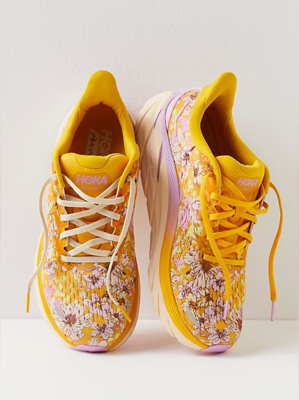 🔥HOKA x Free People Movement Clifton 8 Golden Coast Floral (SIZE 9)